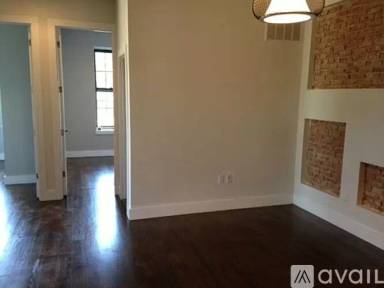 Main picture of 234 Moffat St