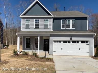 Main picture of 286 W Copenhaver Dr