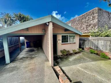 Main picture of 412 6th St