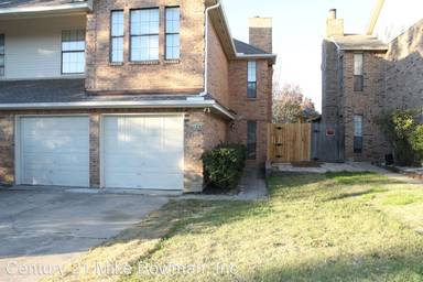 Main picture of 1230 W Hudgins St