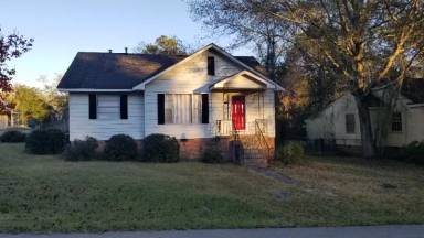 Main picture of 216 Stevens Dr