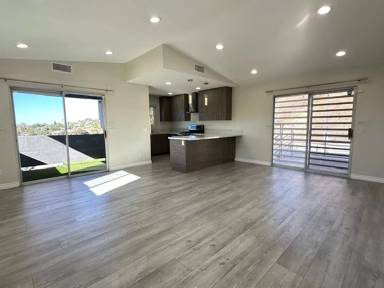 Main picture of 797 71st St