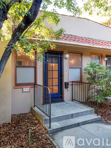 Main picture of 2548 El Molino Ave