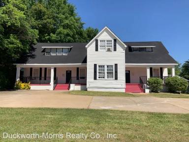 Main picture of 1021 Queen City Ave