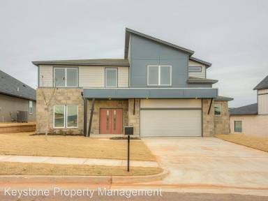 Main picture of 2116 El Cajon St