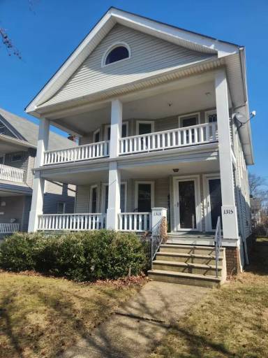 Main picture of 1313 Marlowe Ave