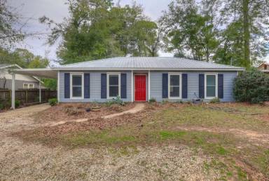 Main picture of 207 Fig Ave