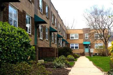 Main picture of 6628 N 8th St