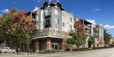 Main picture of 600 N 85th St