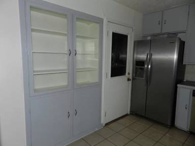 Main picture of 2137 NW Denver Ave