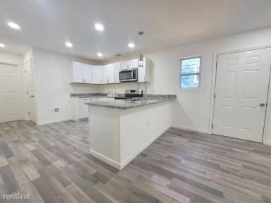 Main picture of 278 Booker St SW