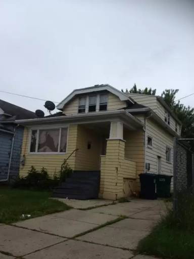 Main picture of 90 Courtland Ave