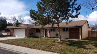 Main picture of 2239 NW 15th St