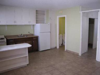 Main picture of 12 Lunalilo St