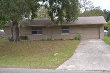 Main picture of 3025 NE 42nd Pl