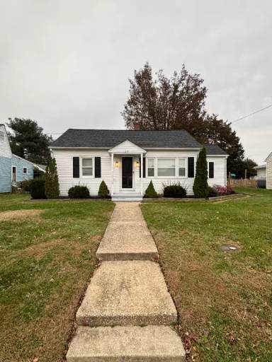 Main picture of 319 Holly Ave