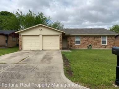 Main picture of 4921 Jordan Park Dr