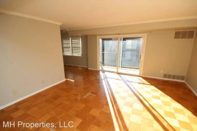 Main picture of 223 Crocker Dr