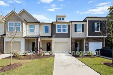 Main picture of 161 Wildflower Cir