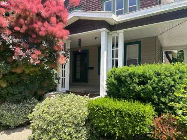 Main picture of 705 Hudson Ave