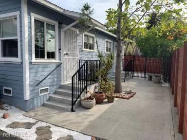 Main picture of 4310 1/2 Willow Brook Ave