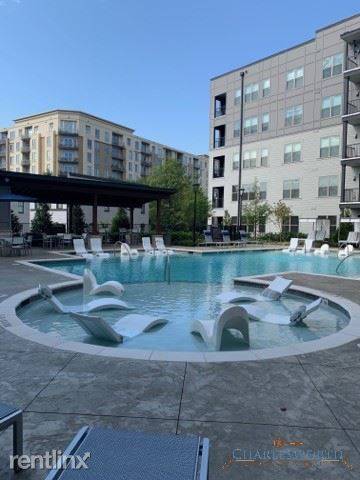 Main picture of 247 Buckhead Ave NE
