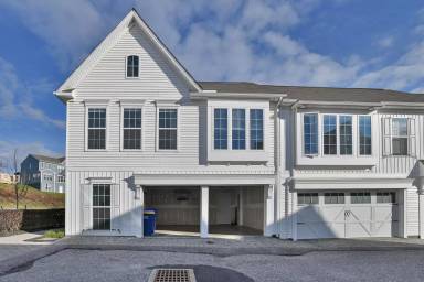 Main picture of 3118 Grove Ct