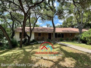 Main picture of 126 E Hillcrest Dr