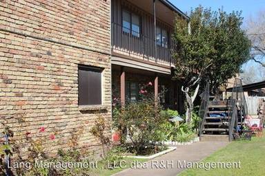 Main picture of 103 Avenue E