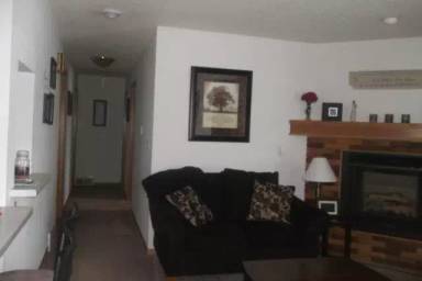 Main picture of 1097 Alden Rd