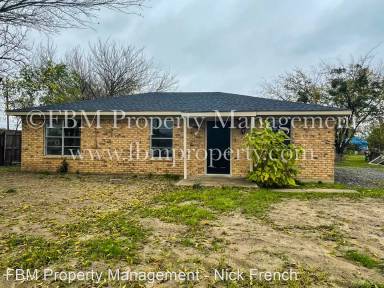 Main picture of 402 W Main St