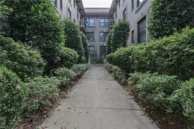 Main picture of 812 Stockley Gdns