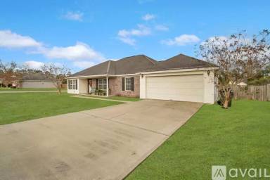 Main picture of 134 Auburn Cir