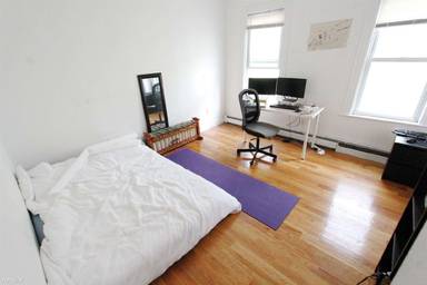 Main picture of 20 Marney St