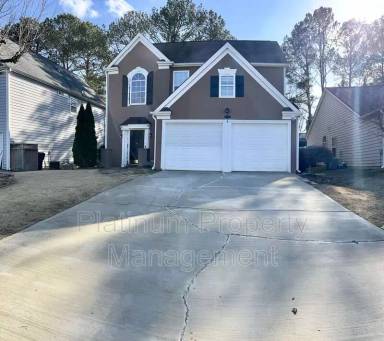 Main picture of 2015 Crestview Way