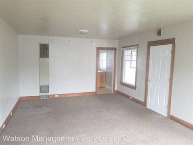 Main picture of 540 3rd Ave SE