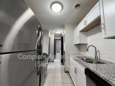 Main picture of 938 N Wood St