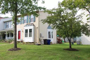 Main picture of 8558 Black Star Cir