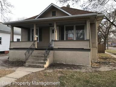 Main picture of 505 E 1st St