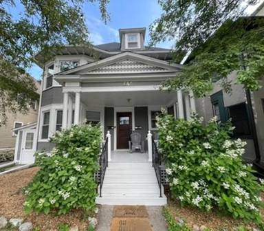 Main picture of 645 Grand Ave