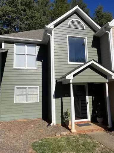 Main picture of 2913 Deerbrook Ct