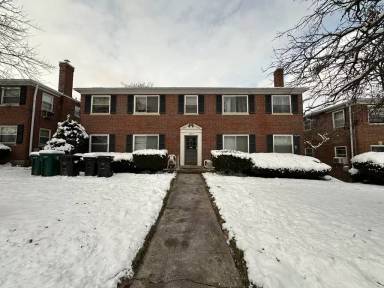 Main picture of 5929 Oakwood Ave