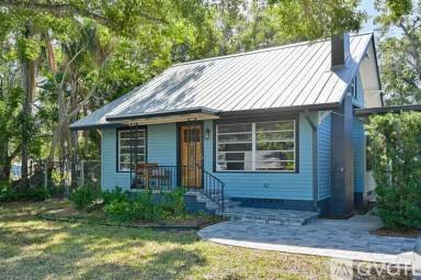 Main picture of 2408 Hillview St