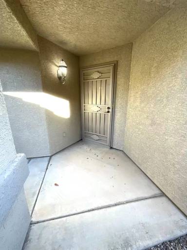 Main picture of 10434 E Rose Hill St