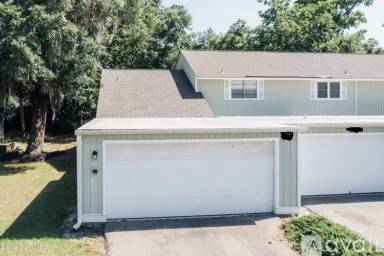 Main picture of 900 Brotherhood Rd