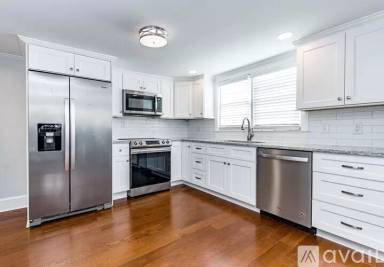 Main picture of 204 N Johnson St