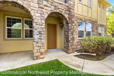 Main picture of 1152 E Winding Creek Dr
