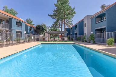 Main picture of Gilbert Greens Apartments