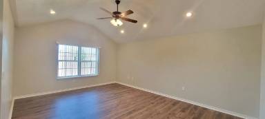 Main picture of 1701 Lucile Ln