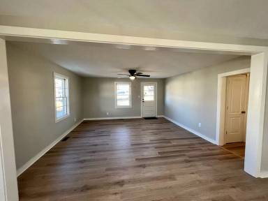 Main picture of 2309 Virginia Blvd NW